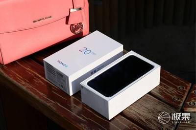 中端手機市場新標桿，榮耀20Pro實力圈粉，頂級拍照與黑科技并行